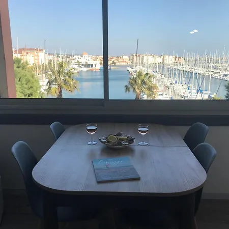 Cosy Vue Port